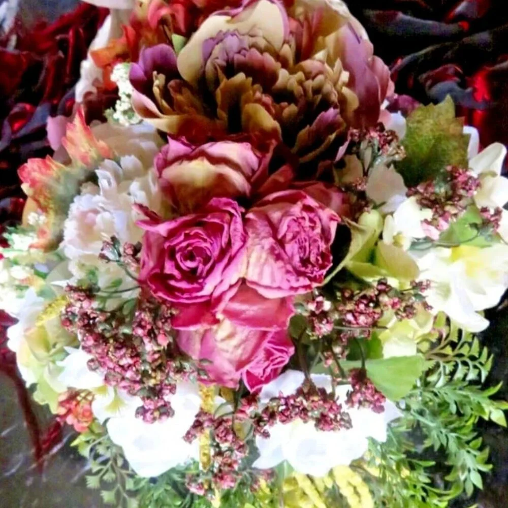 NWT ALEXANDRA'S ACCENTS Custom Designer Silk Floral Bouquet Bridal, Quinceanera